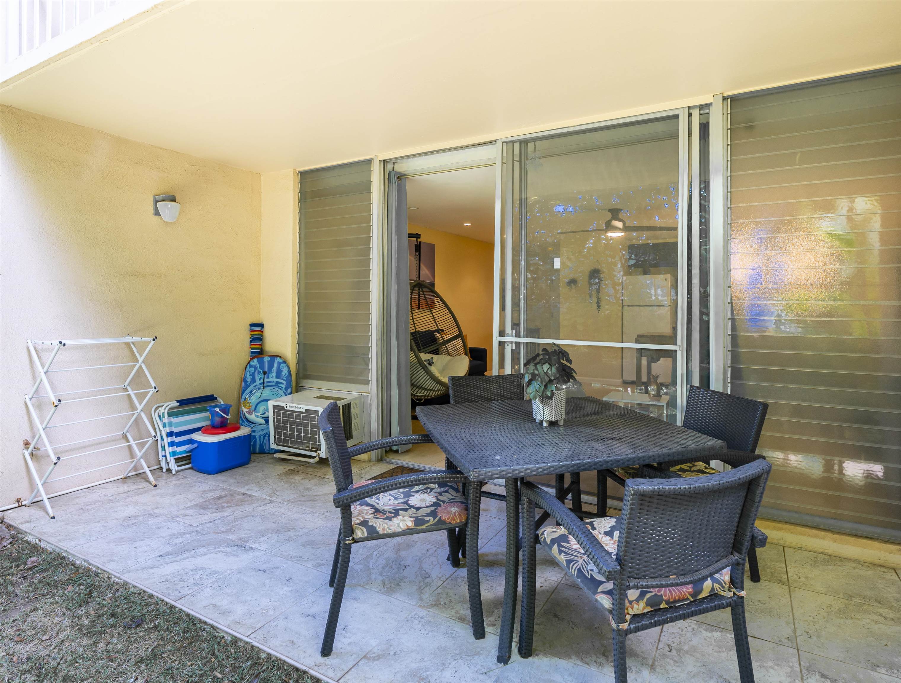 2495 South Kihei Road, Unit 137 Kihei, HI 96753 - Photo 13 of 17 a view of a dining room with furniture