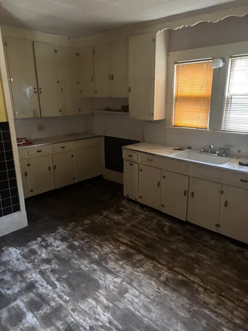 $139,000 | 25 Winter Street, Newport, NH 03773