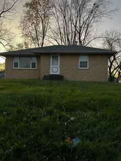 $188,000 | 19112 South Champlain Avenue, Glenwood, IL 60425