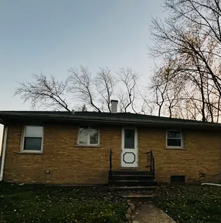 $188,000 | 19112 South Champlain Avenue, Glenwood, IL 60425