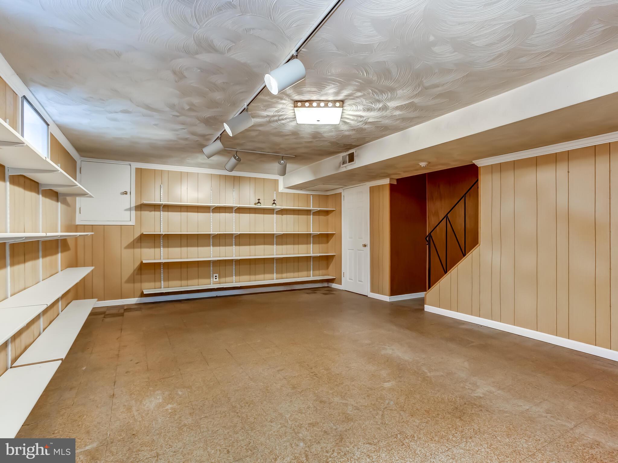 127 Juniper Road Havertown, PA 19083 - Photo 25 of 33