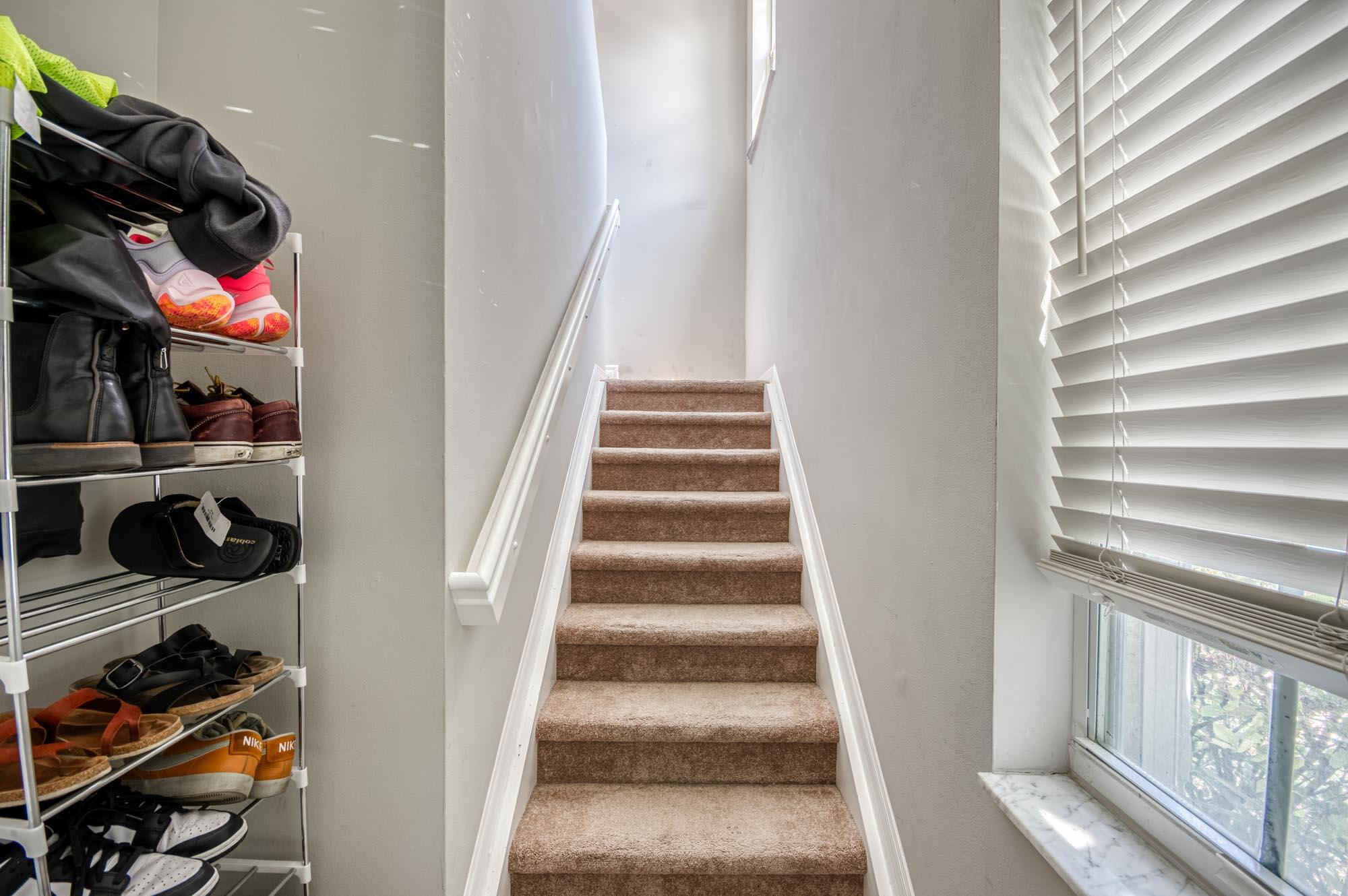 112 Lighthouse Circle, Unit J Tequesta, FL 33469 - Photo 4 of 22