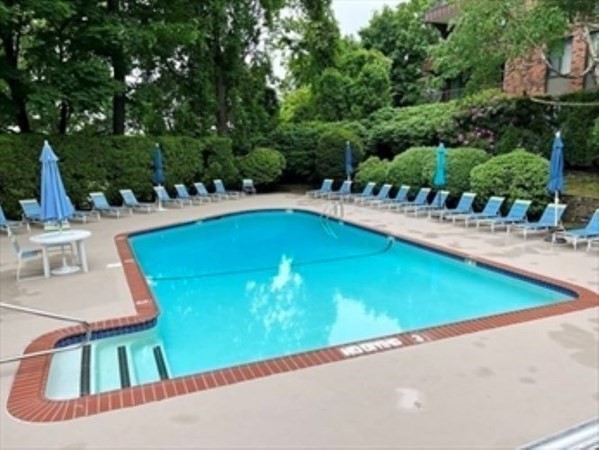 1008 Paradise Road, Unit 1J Swampscott, MA 01907 - Photo 21 of 23 Gallery Image 21