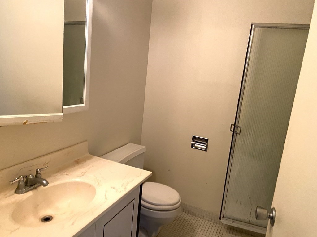 1008 Paradise Road, Unit 1J Swampscott, MA 01907 - Photo 10 of 23 Gallery Image 10