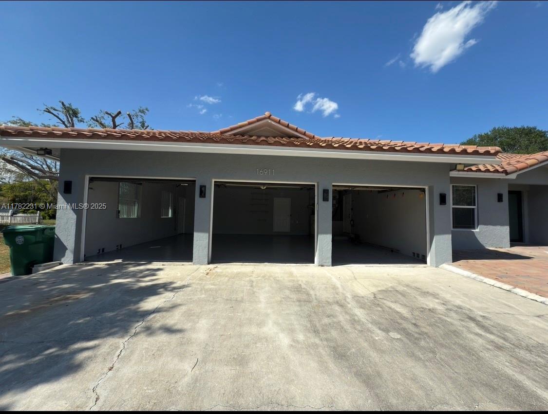 16911 Southwest 66th Street Southwest Ranches, FL 33331 - Photo 63 of 70 a view of a house with a outdoor space