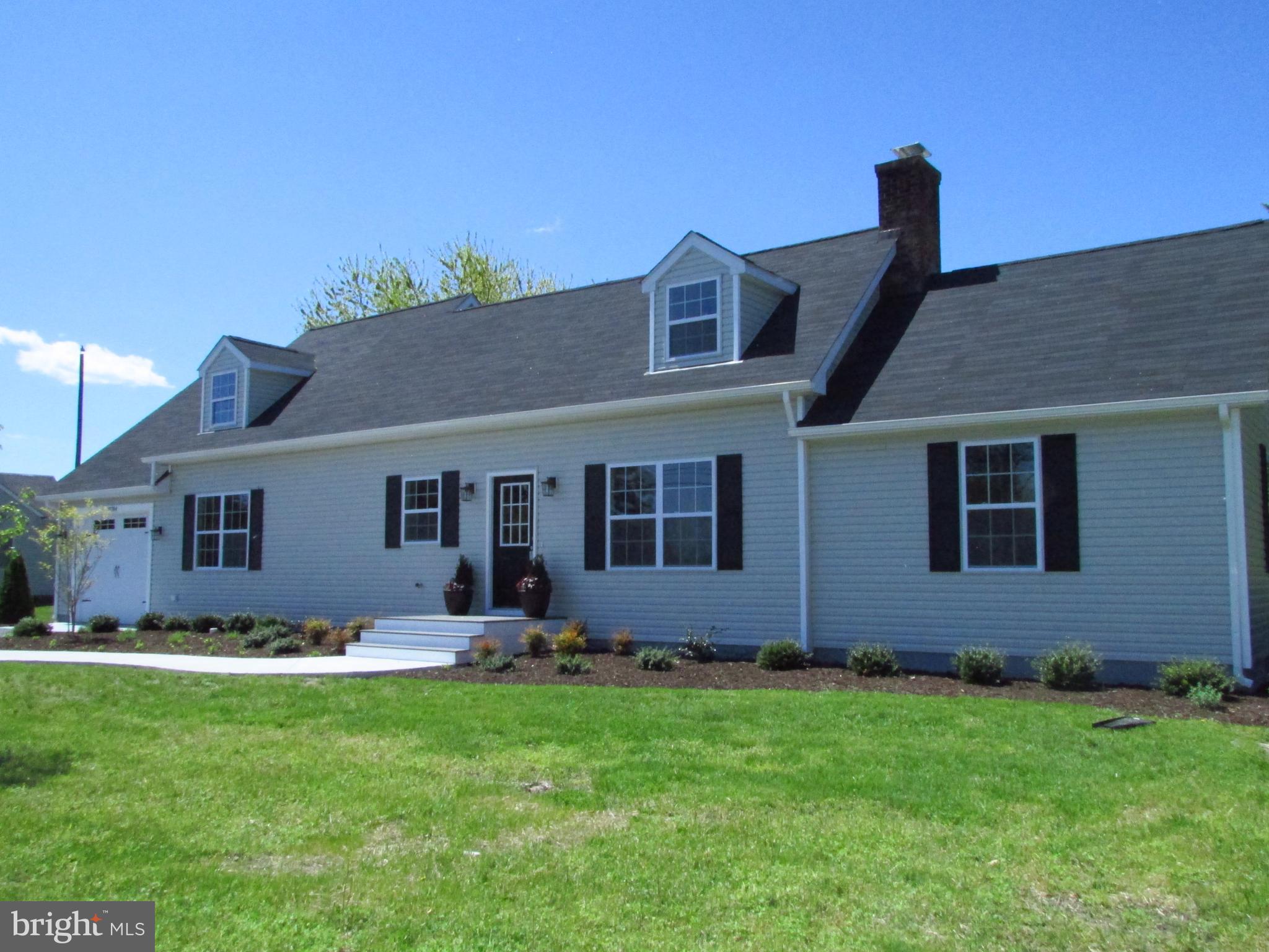 21784 Zoar Road Georgetown, DE 19947 - Photo 4 of 42 View of front
