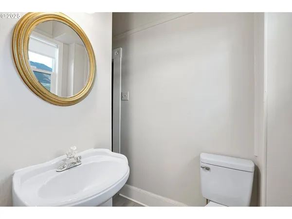 $545,000 | 635 Southeast Walnut Street, Hillsboro, OR 97123