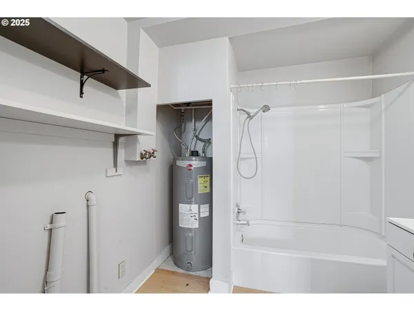 $545,000 | 635 Southeast Walnut Street, Hillsboro, OR 97123