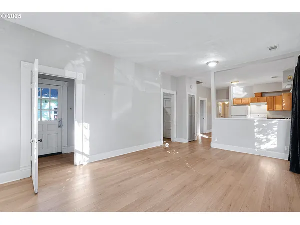 $545,000 | 635 Southeast Walnut Street, Hillsboro, OR 97123