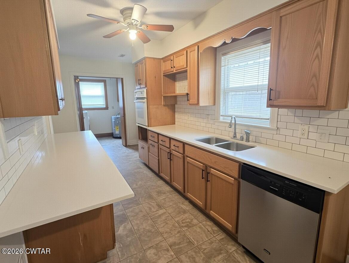 96 Sherrell Drive Jackson, TN 38301 - Photo 5 of 24 IMG_0545