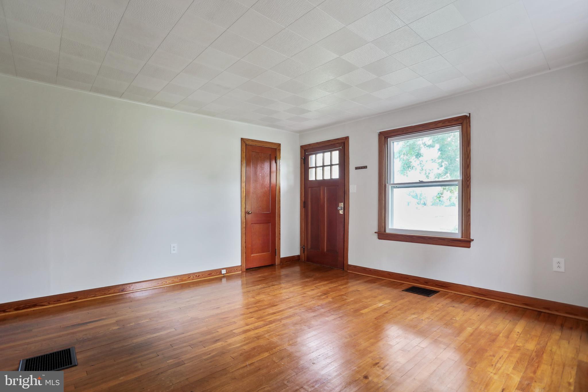 13404 Greensburg Road Smithsburg, MD 21783 - Photo 11 of 45 Gallery Image 11