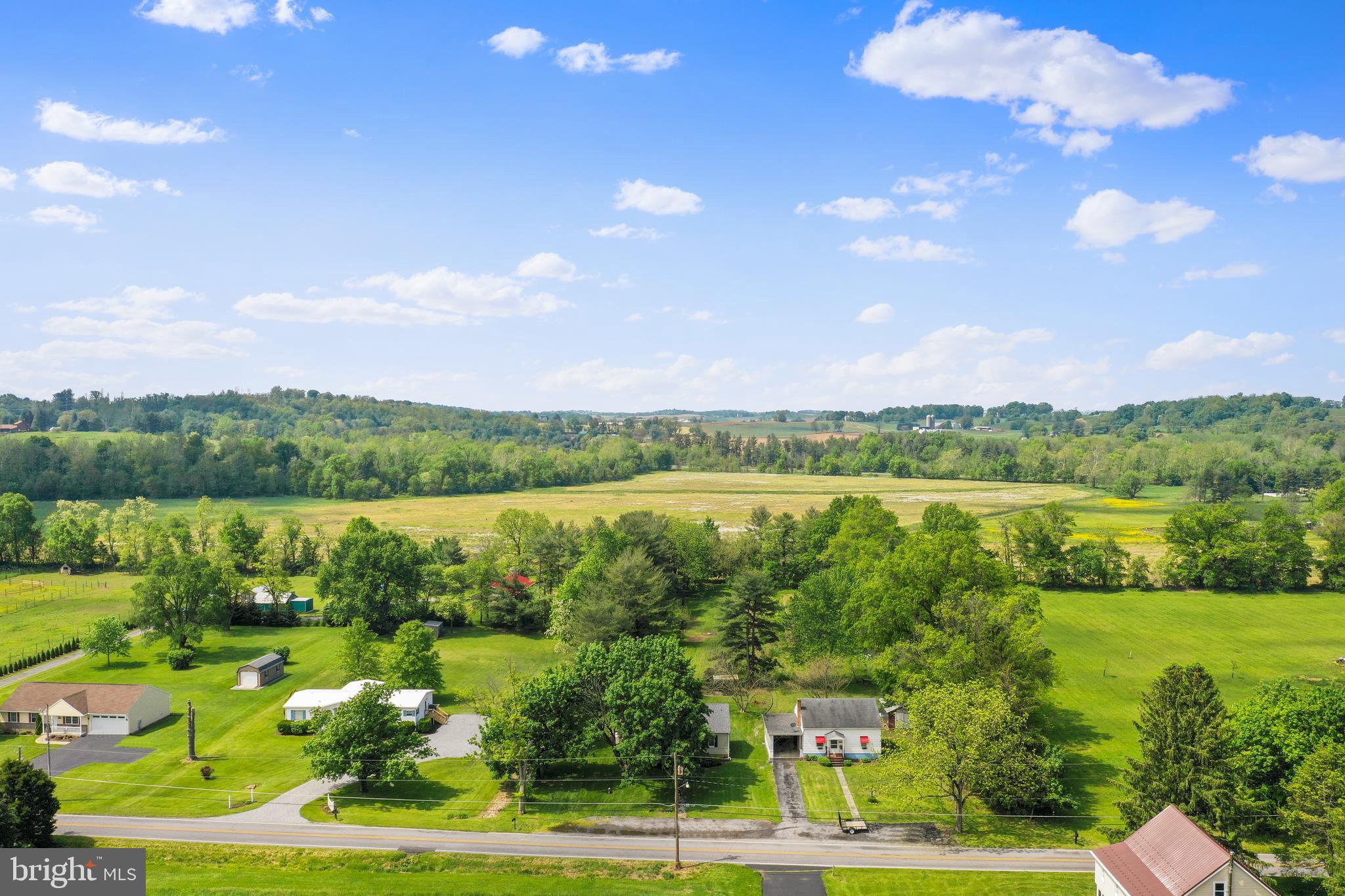 13404 Greensburg Road Smithsburg, MD 21783 - Photo 6 of 45 Gallery Image 6