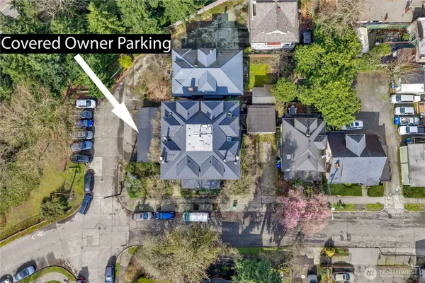$555,000 | 904 East Miller Street, Unit 2, Seattle, WA 98102
