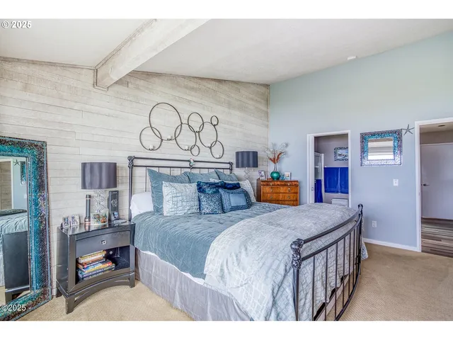 a view of sky from window