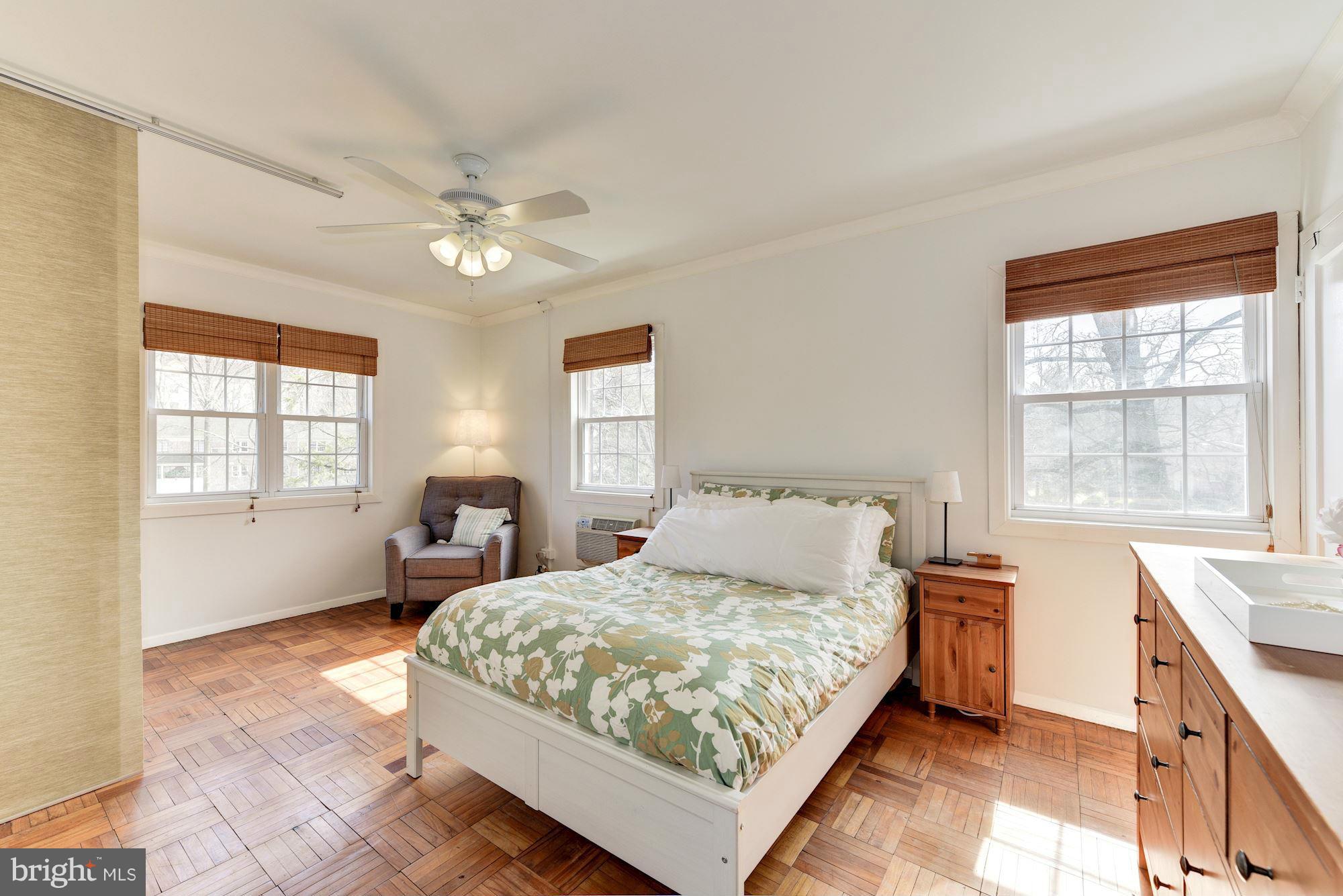 1621 Preston Road Alexandria, VA 22302 - Photo 18 of 30 a bedroom with a large bed and a window