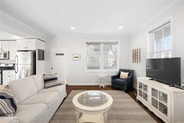 $1,895,000 | 1800 High Street, Block Island, RI 02807