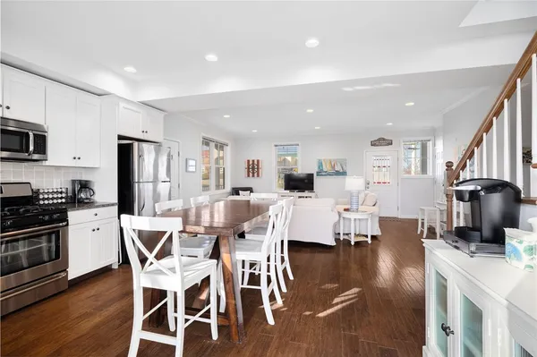 $1,895,000 | 1800 High Street, Block Island, RI 02807