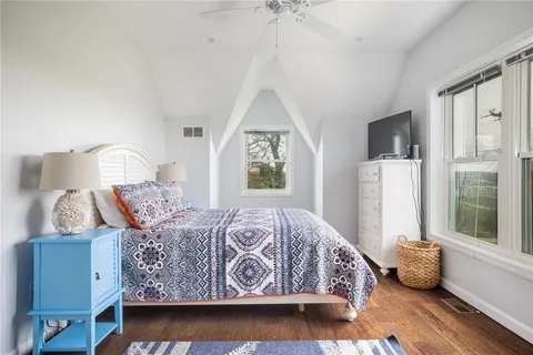 $1,995,000 | 1800 High Street, Block Island, RI 02807