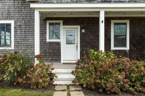 $1,995,000 | 1800 High Street, Block Island, RI 02807