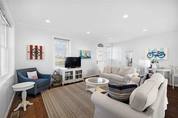 $1,895,000 | 1800 High Street, Block Island, RI 02807