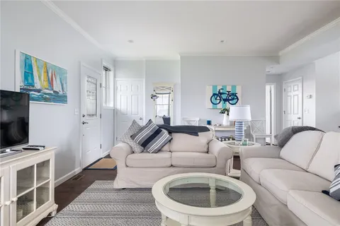 $1,995,000 | 1800 High Street, Block Island, RI 02807