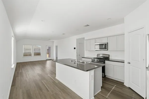 $1,995 | 5215 Mossdale Bluff Ln Spring, Spring, TX 77373