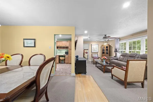 $429,900 | 671 Glen Crossing Road, Glen Carbon, IL 62034