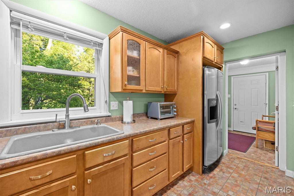 671 Glen Crossing Road Glen Carbon, IL 62034 - Photo 17 of 58