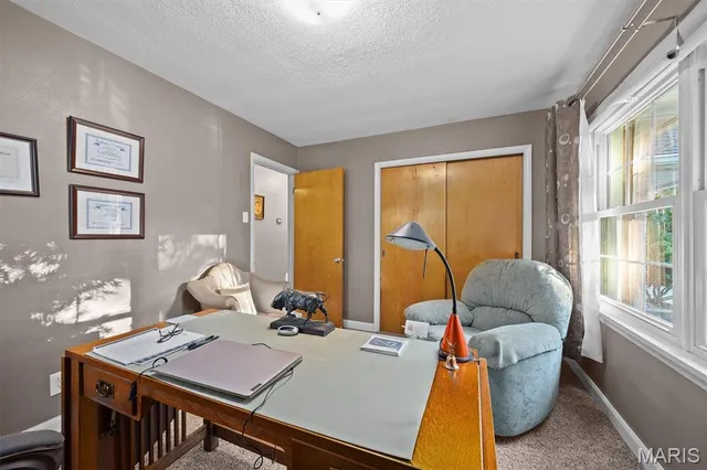 $447,500 | 671 Glen Crossing Road, Glen Carbon, IL 62034