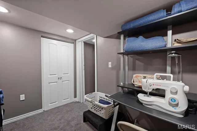 $447,500 | 671 Glen Crossing Road, Glen Carbon, IL 62034