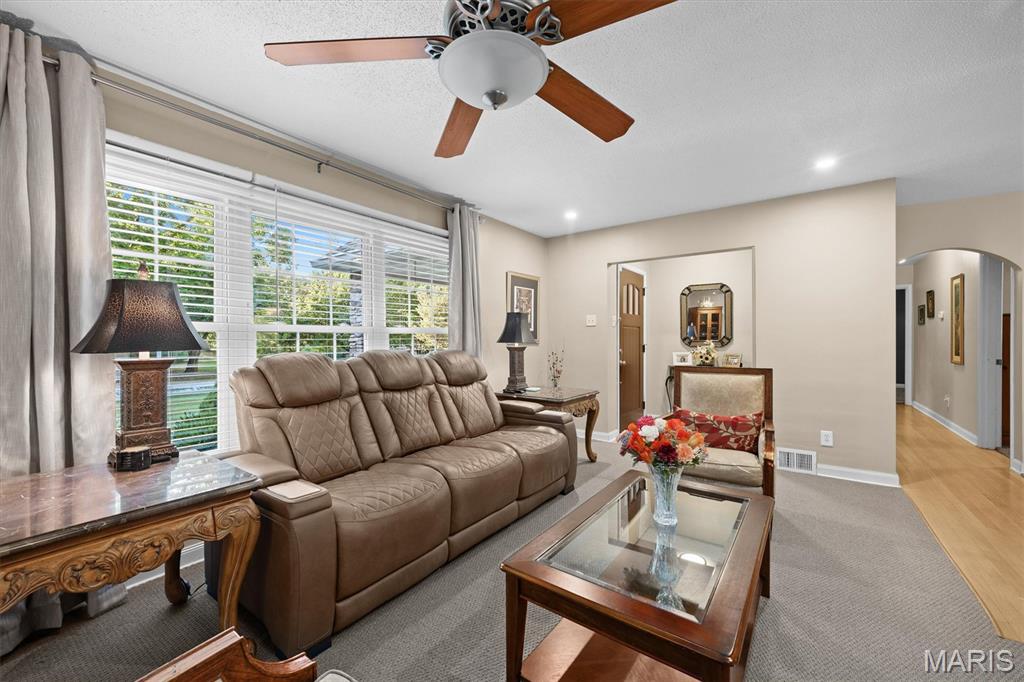 671 Glen Crossing Road Glen Carbon, IL 62034 - Photo 9 of 58