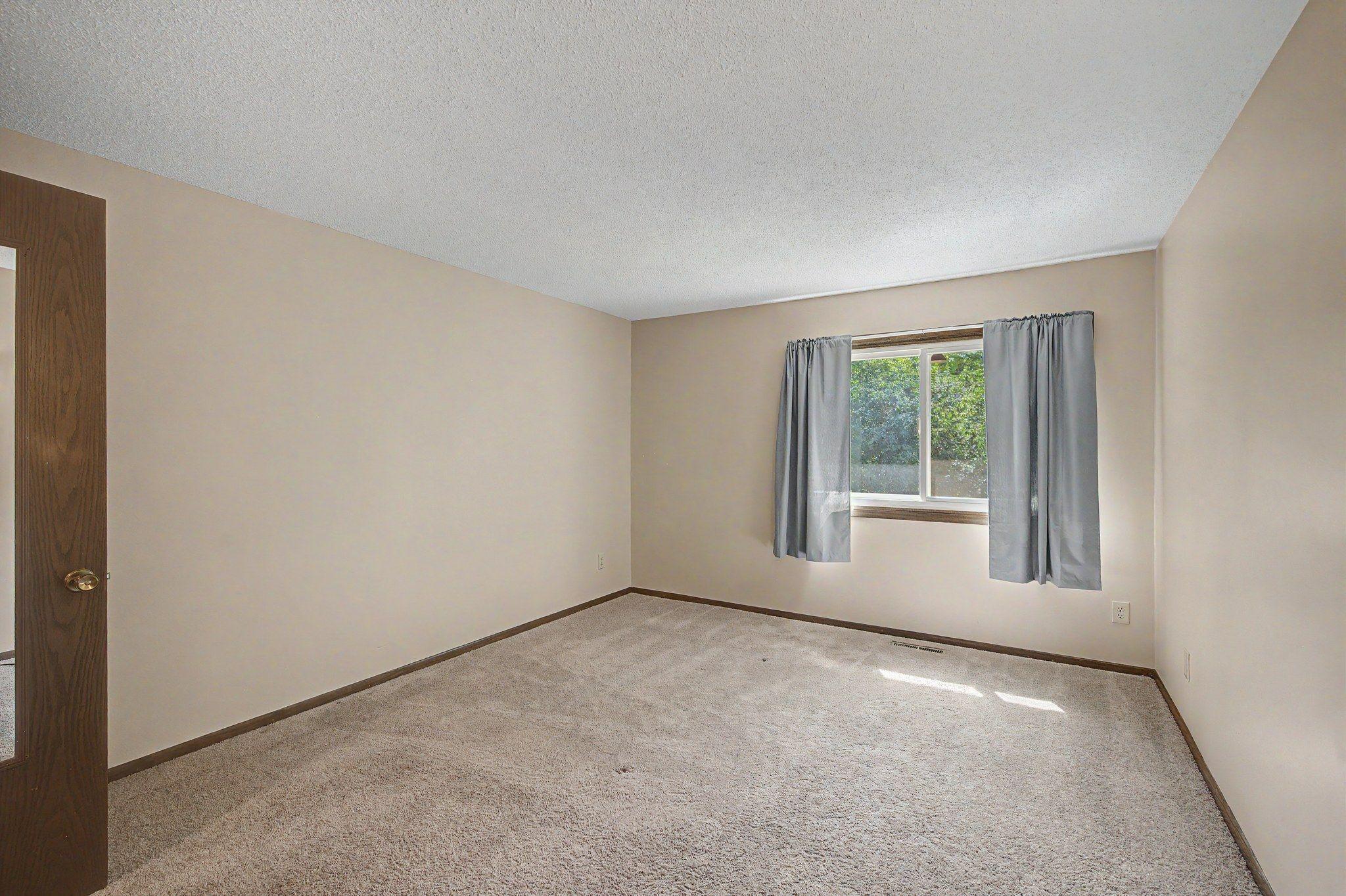 4749 Spring Circle Minnetonka, MN 55345 - Photo 25 of 38 Gallery Image 25