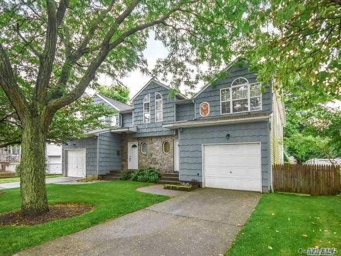 25 Marwood Road North Port Washington, NY 11050 - Photo 1 of 1