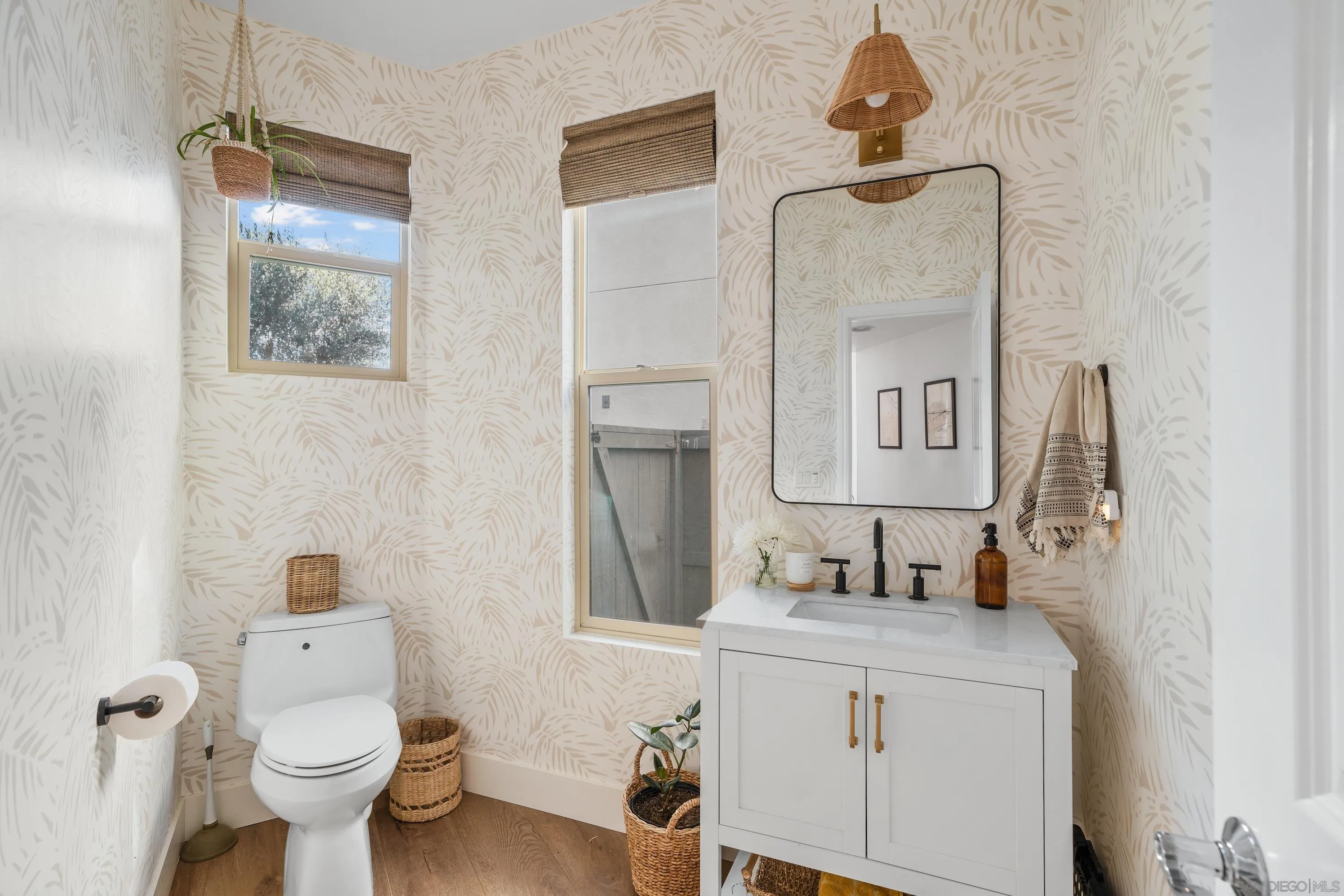 669 Calypso Place Encinitas, CA 92024 - Photo 20 of 33
