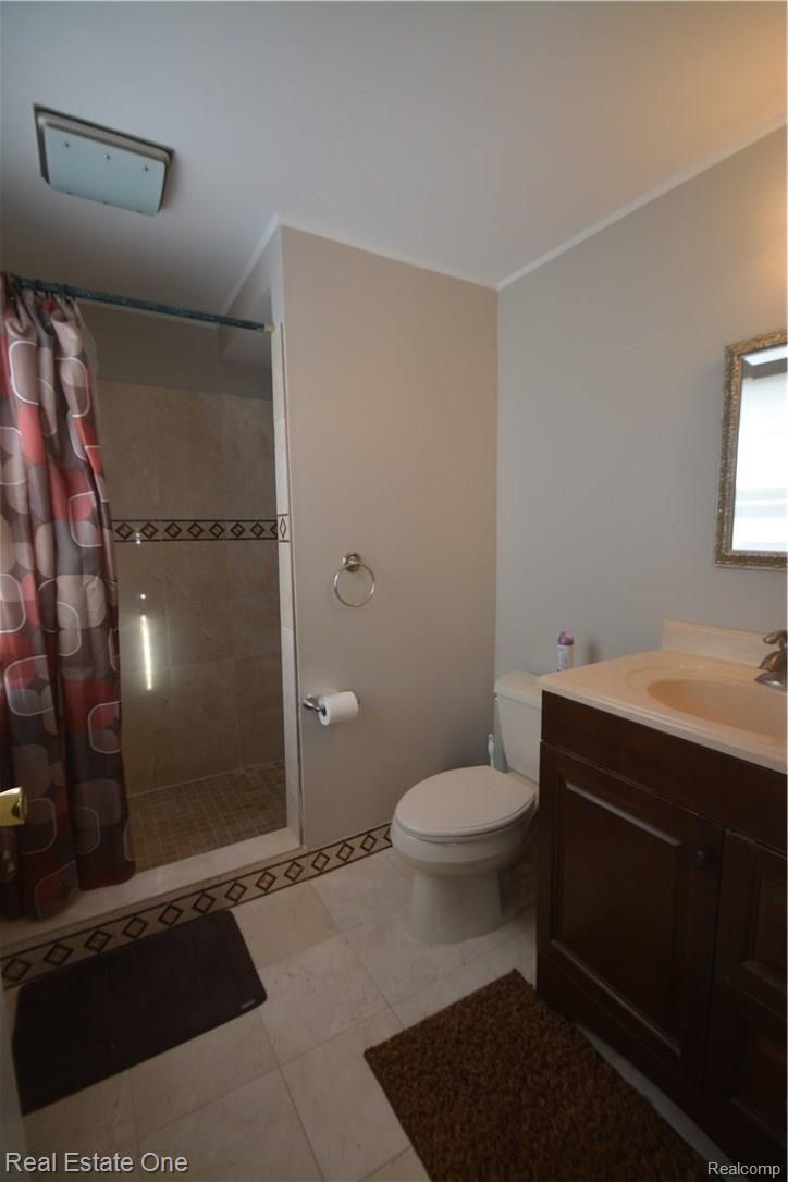 2780 Stonebury Drive Rochester, MI 48307 - Photo 11 of 25 DSC_3878.JPG