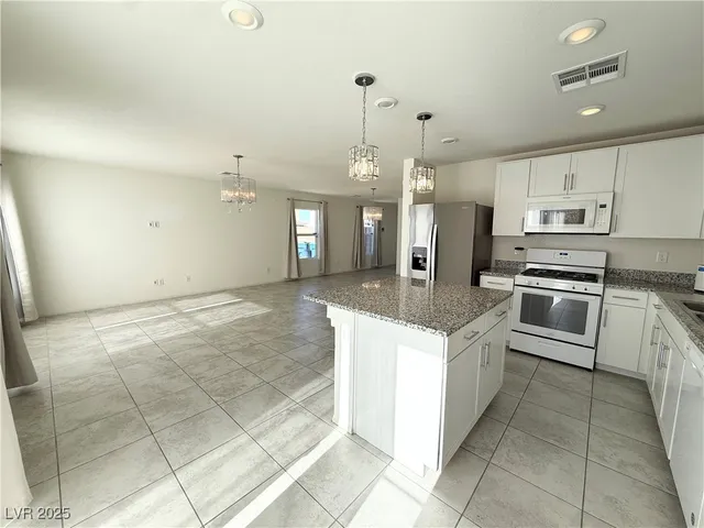 $3,200 | 1317 Hopespring Loop Avenue, North Las Vegas, NV 89084