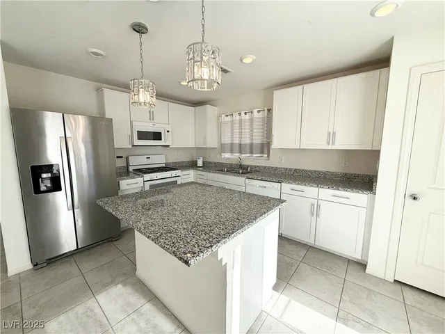 $3,200 | 1317 Hopespring Loop Avenue, North Las Vegas, NV 89084