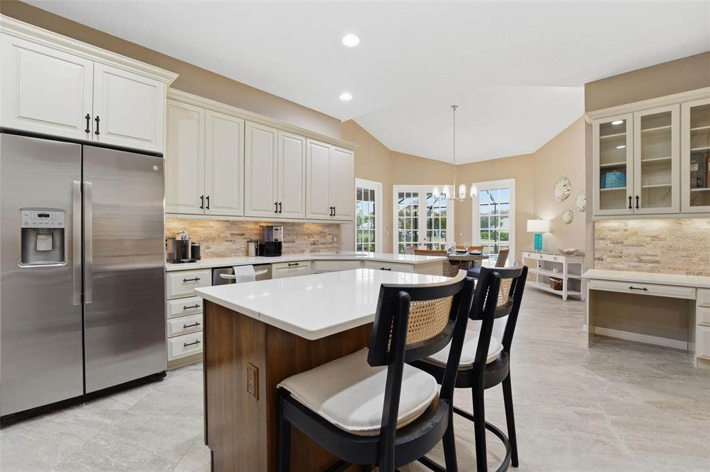 434 Tremingham Way Venice, FL 34293 - Photo 20 of 93
