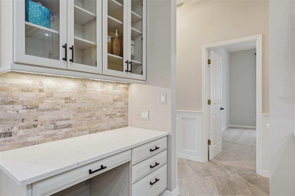 434 Tremingham Way Venice, FL 34293 - Photo 22 of 93