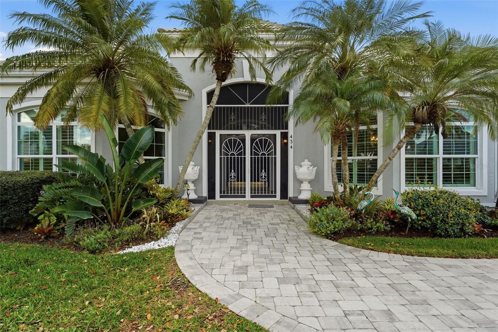 434 Tremingham Way Venice, FL 34293 - Photo 3 of 93
