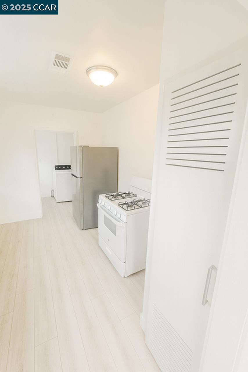 211 Second Street, Unit TOP Rodeo, CA 94572 - Photo 6 of 12