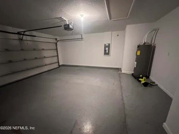 $2,400 | 2720 Salt Lake Drive, Jacksonville, FL 32277