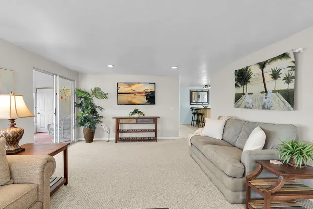 $3,900,000 | 76 Ocean Drive, Key Largo, FL 33037