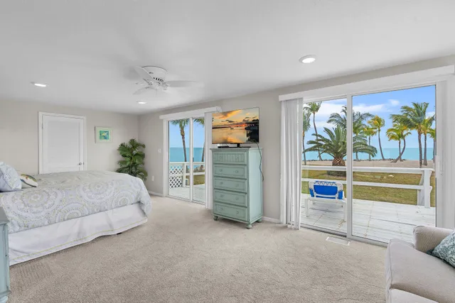 $3,900,000 | 76 Ocean Drive, Key Largo, FL 33037