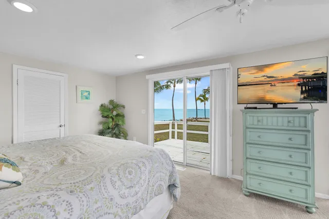 $3,900,000 | 76 Ocean Drive, Key Largo, FL 33037