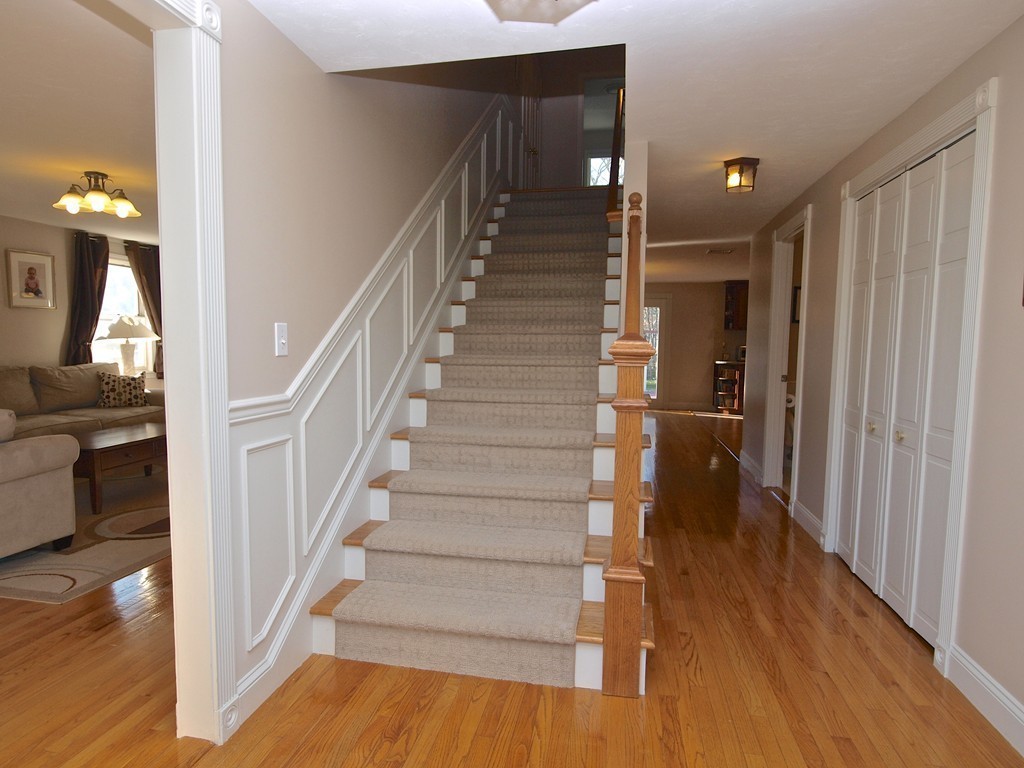137 Beechnut Road Westwood, MA 02090 - Photo 11 of 30 Gallery Image 11