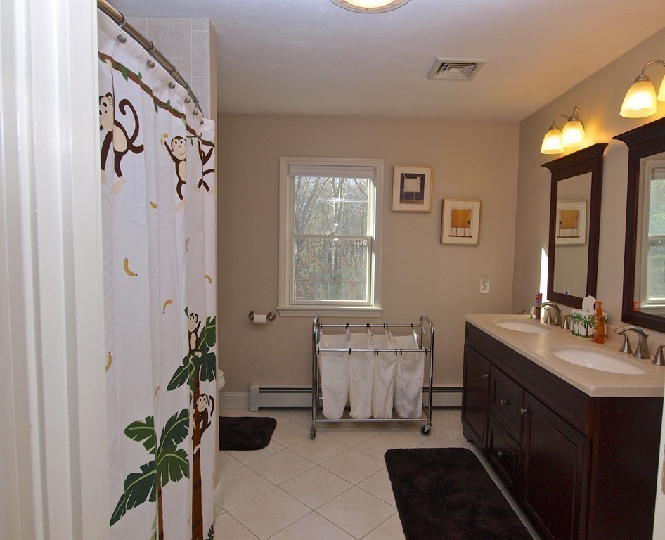 137 Beechnut Road Westwood, MA 02090 - Photo 16 of 30 Gallery Image 16