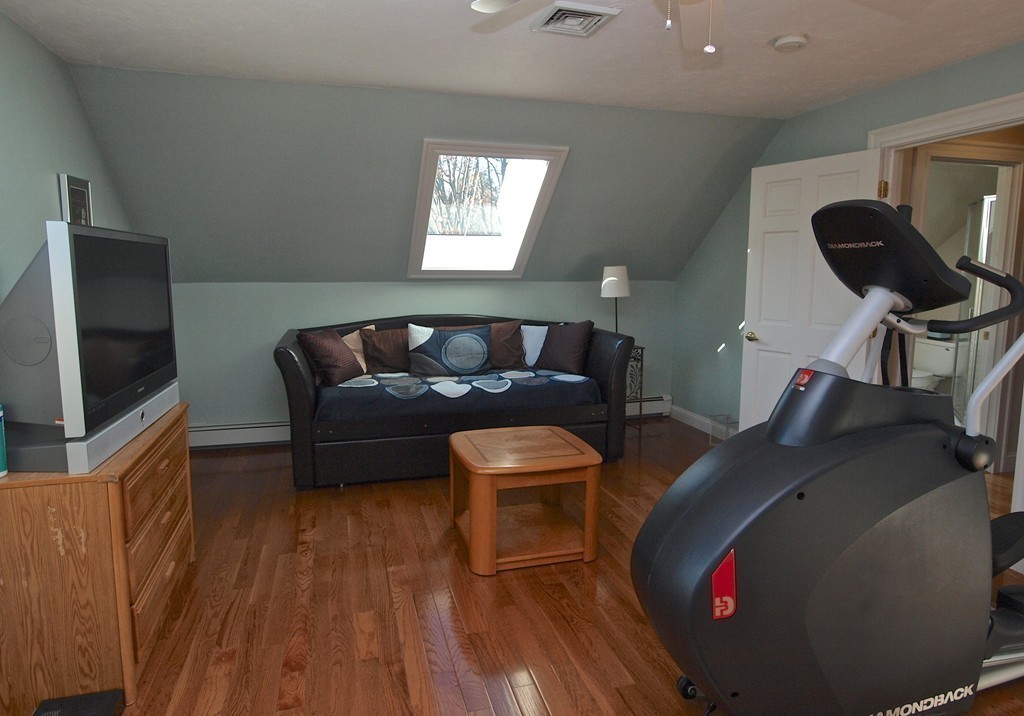 137 Beechnut Road Westwood, MA 02090 - Photo 25 of 30 Gallery Image 25