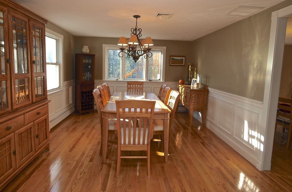 137 Beechnut Road Westwood, MA 02090 - Photo 10 of 30 Gallery Image 10