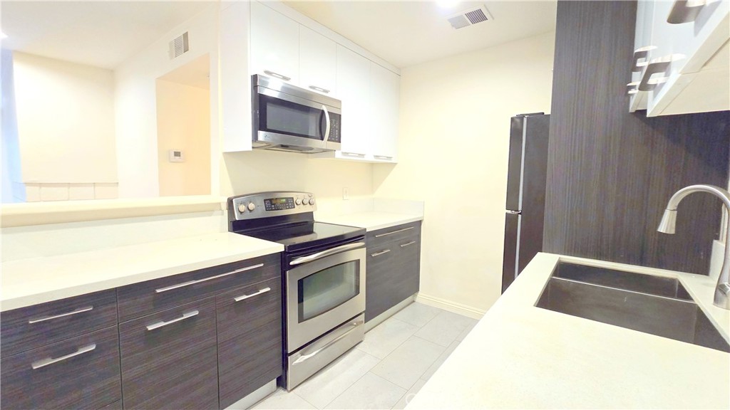 23617 Golden Springs Drive, Unit K8 Diamond Bar, CA 91765 - Photo 6 of 19